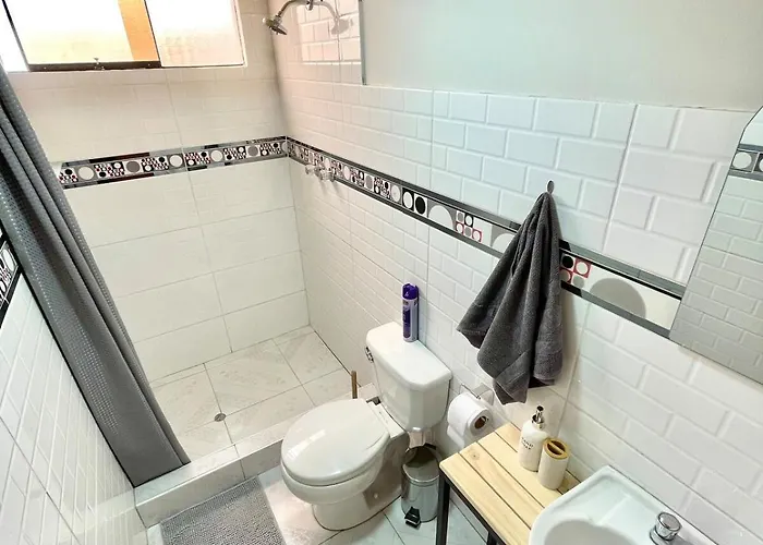 Casita Spacious 2br Great Views, Balcony, Wifi *